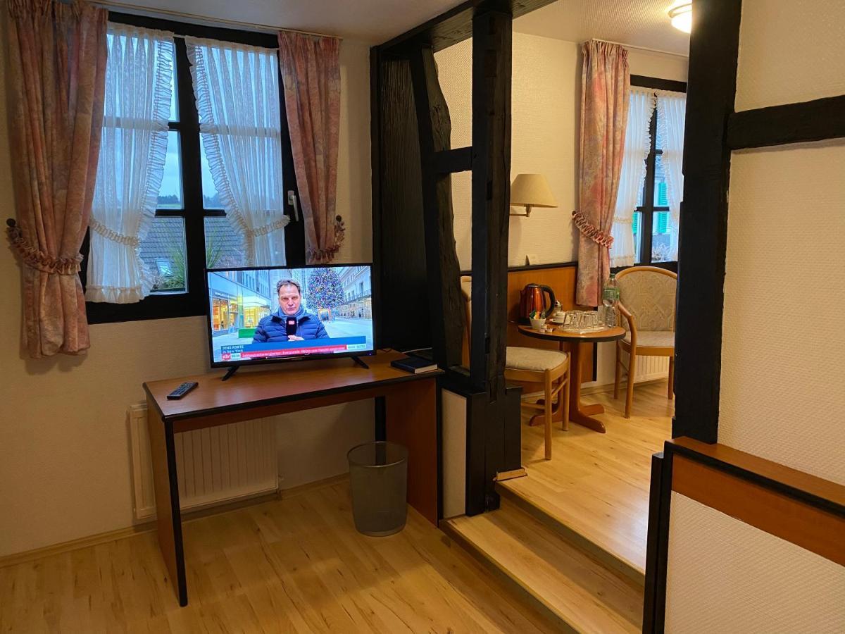 Hotel Zur Post Dabringhausen 3*