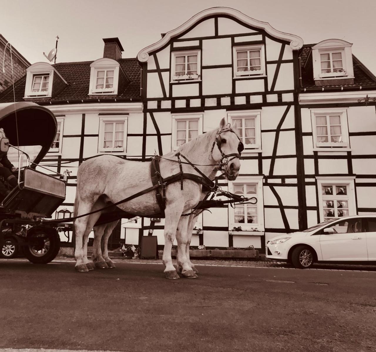 Hotel Zur Post Dabringhausen - Contactless Self Check-In
